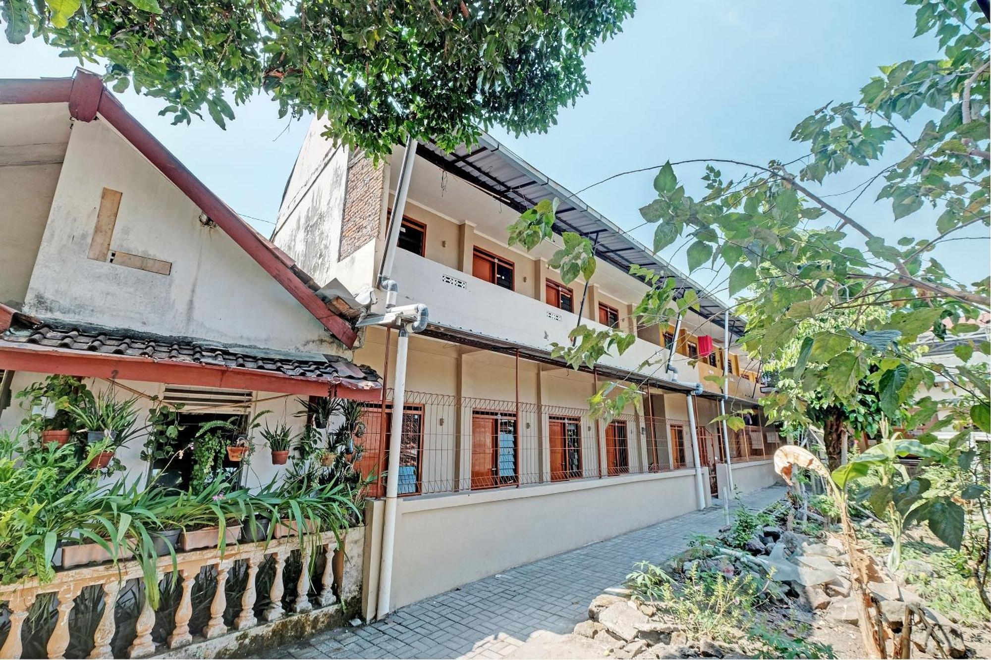 Spot On 92934 Nusantara Syariah Maguwo Exterior foto